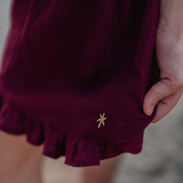 brand_with_an_embroidred_star-Les_Vedettes-girl-shorts-dark_purple