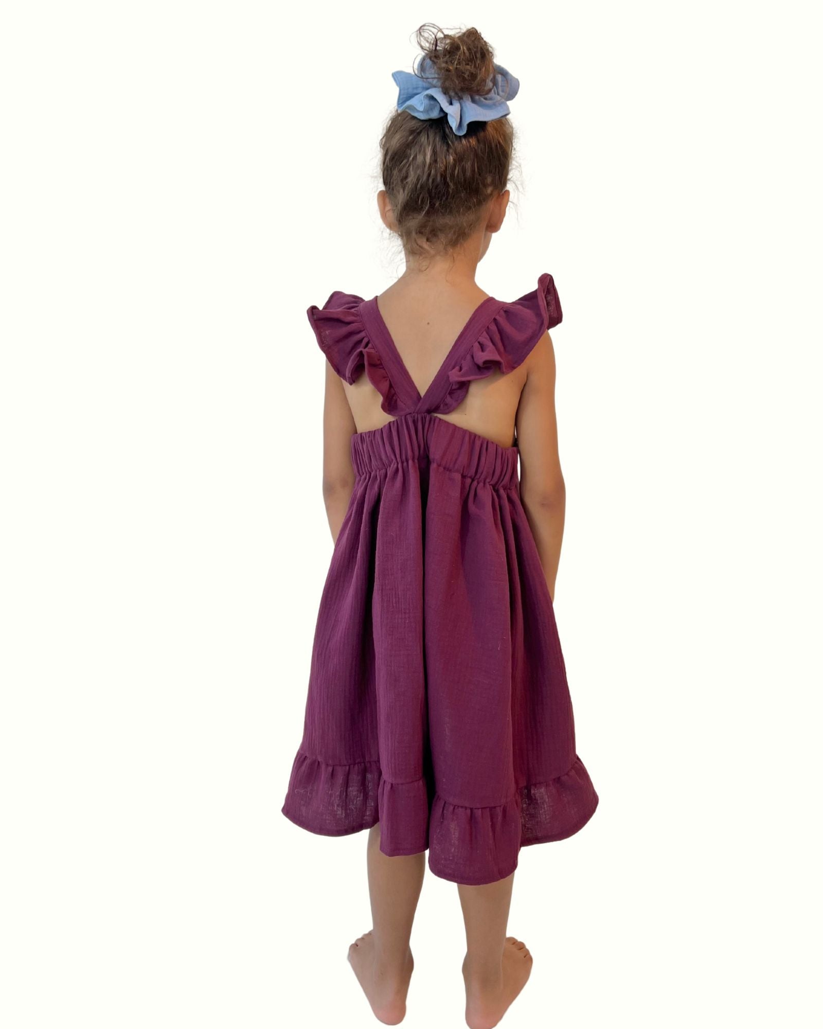 stunning sleeveless River dress with frills on the back in high quality aubergine muslin cotton by Les Vedettes